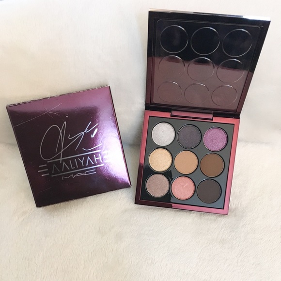 ✨Limited Edition✨ MAC x Aaliyah Age Ain’t Nothing - Picture 4 of 7